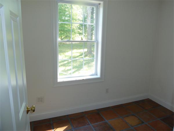 115 Tyler Road Townsend, MA 01469 - Photo 13 of 25