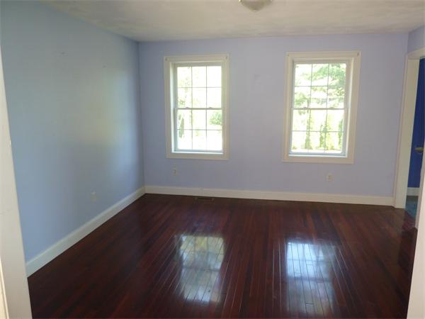 115 Tyler Road Townsend, MA 01469 - Photo 8 of 25