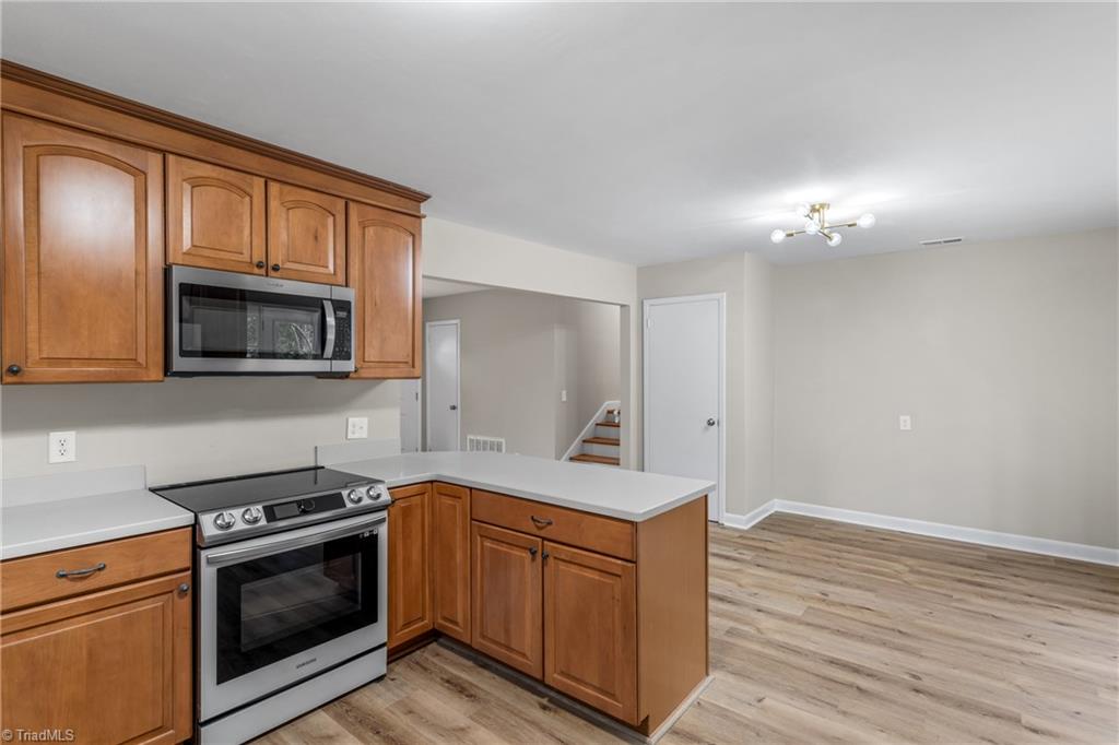 1113 Rustic Road Greensboro, NC 27410 - Photo 29 of 50