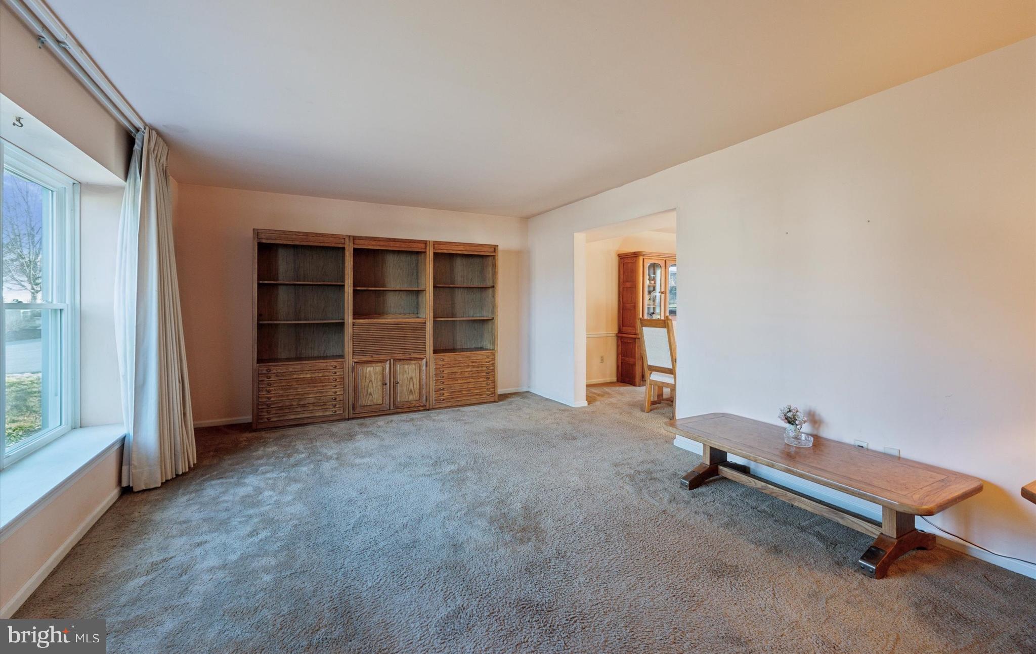 201 Winthrop Lane Wayne, PA 19087 - Photo 6 of 37