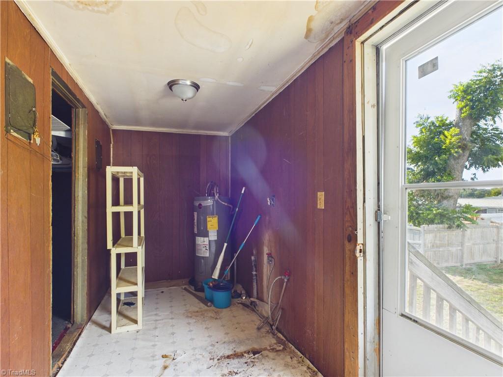 1004 Unity Street Thomasville, NC 27360 - Photo 8 of 16
