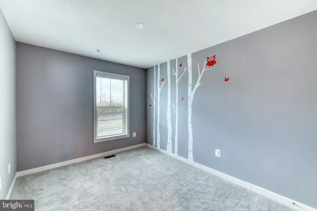 $3,500 | 22559 Clarksburg Road, Clarksburg, MD 20871