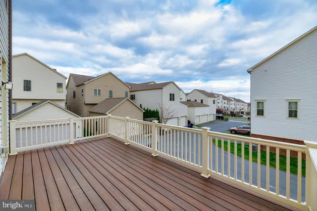 $3,500 | 22559 Clarksburg Road, Clarksburg, MD 20871