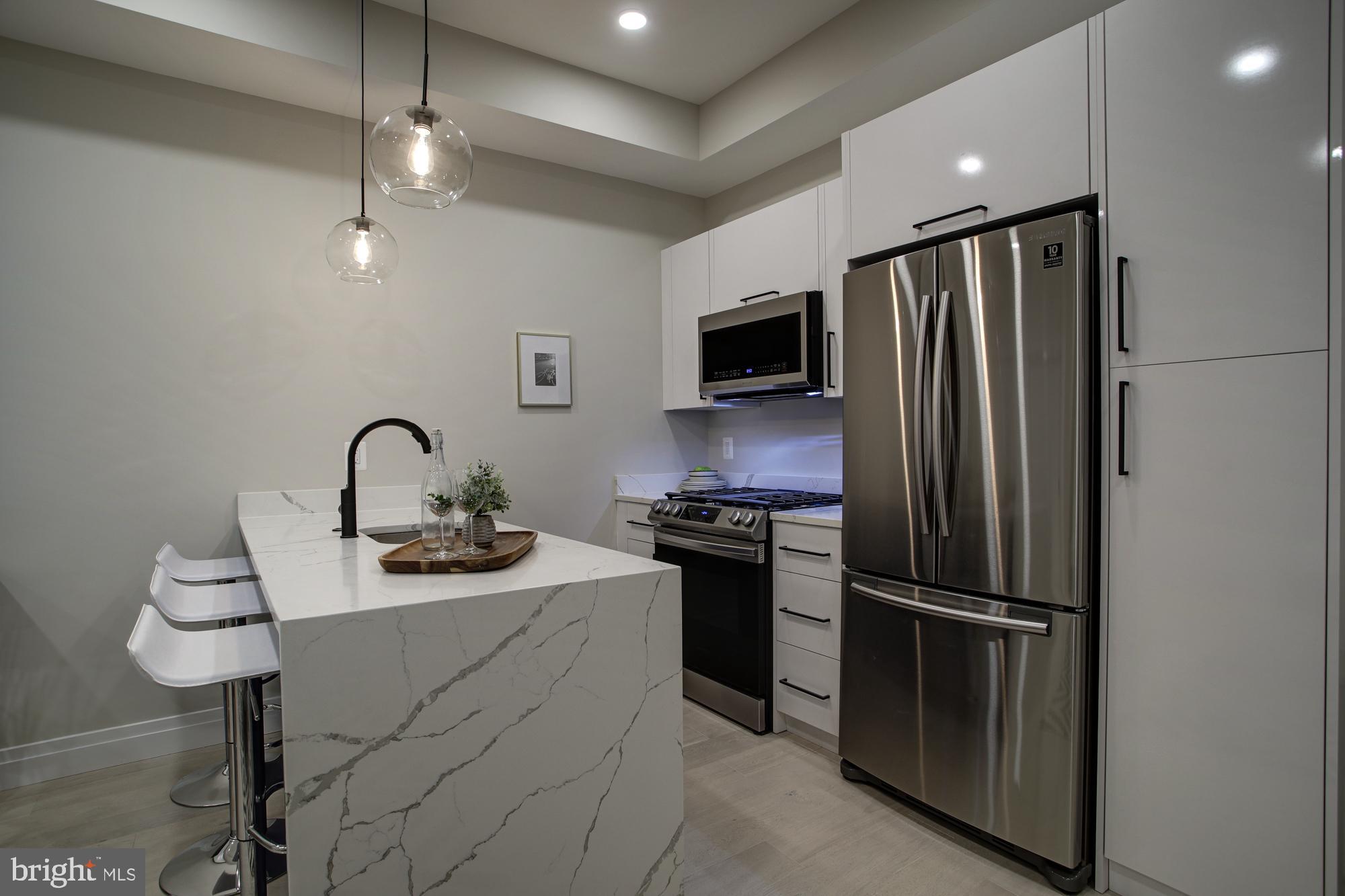 2301 Ontario Road Northwest, Unit 202 Washington, DC 20009 - Photo 5 of 13