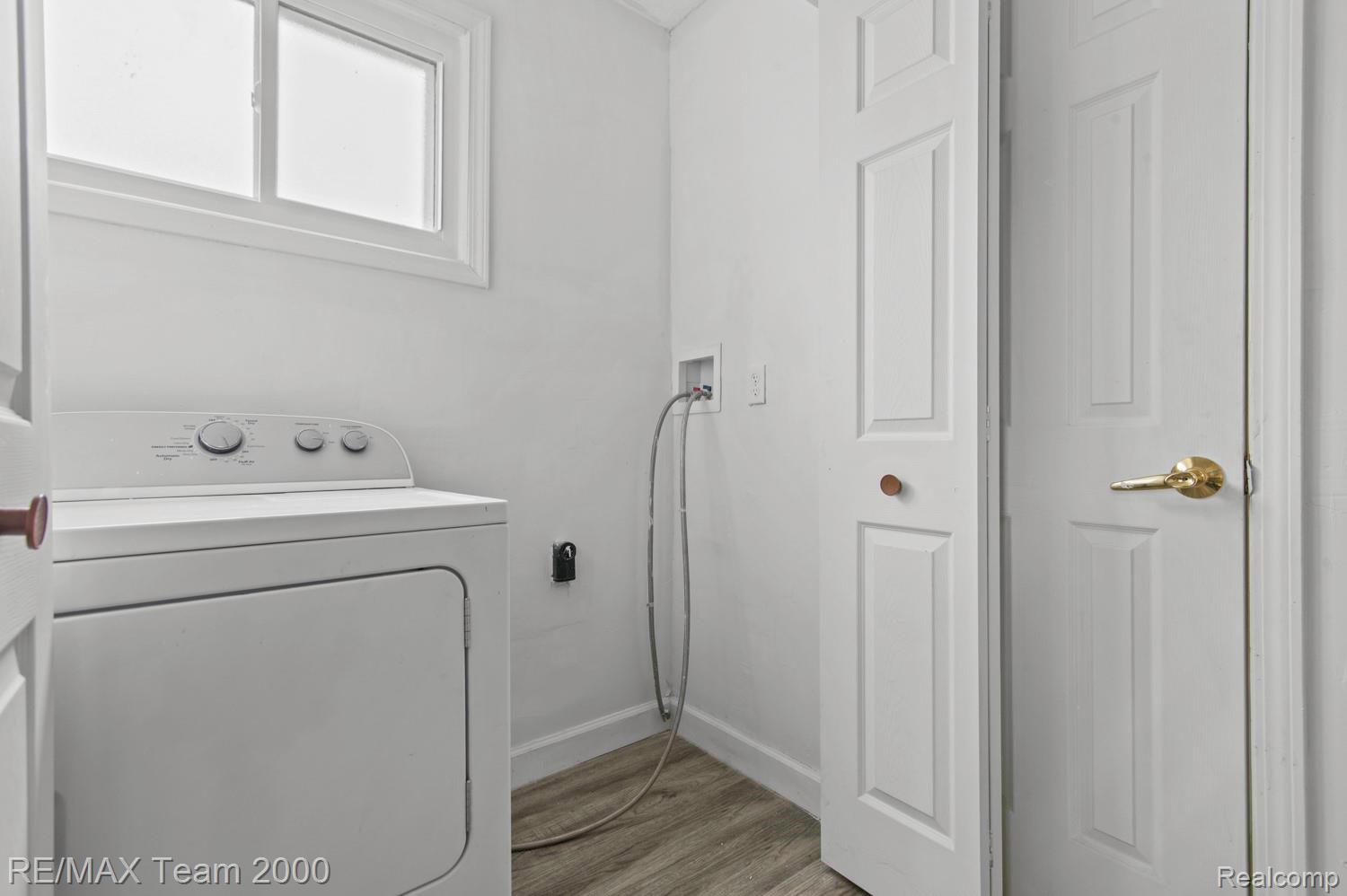 3277 9th Street Monroe, MI 48162 - Photo 9 of 22 09_3277_Ninth_St9.jpg