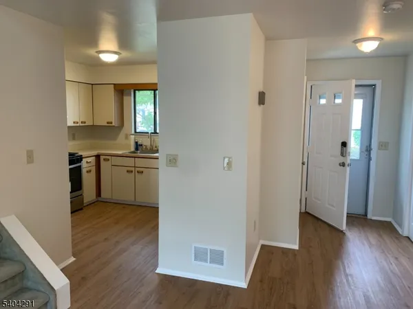 $2,200 | 12 Pear Court, Flemington, NJ 08822