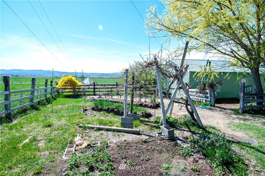 1671 Christensen Road Ellensburg, WA 98926 - Photo 17 of 25 Gallery Image 17