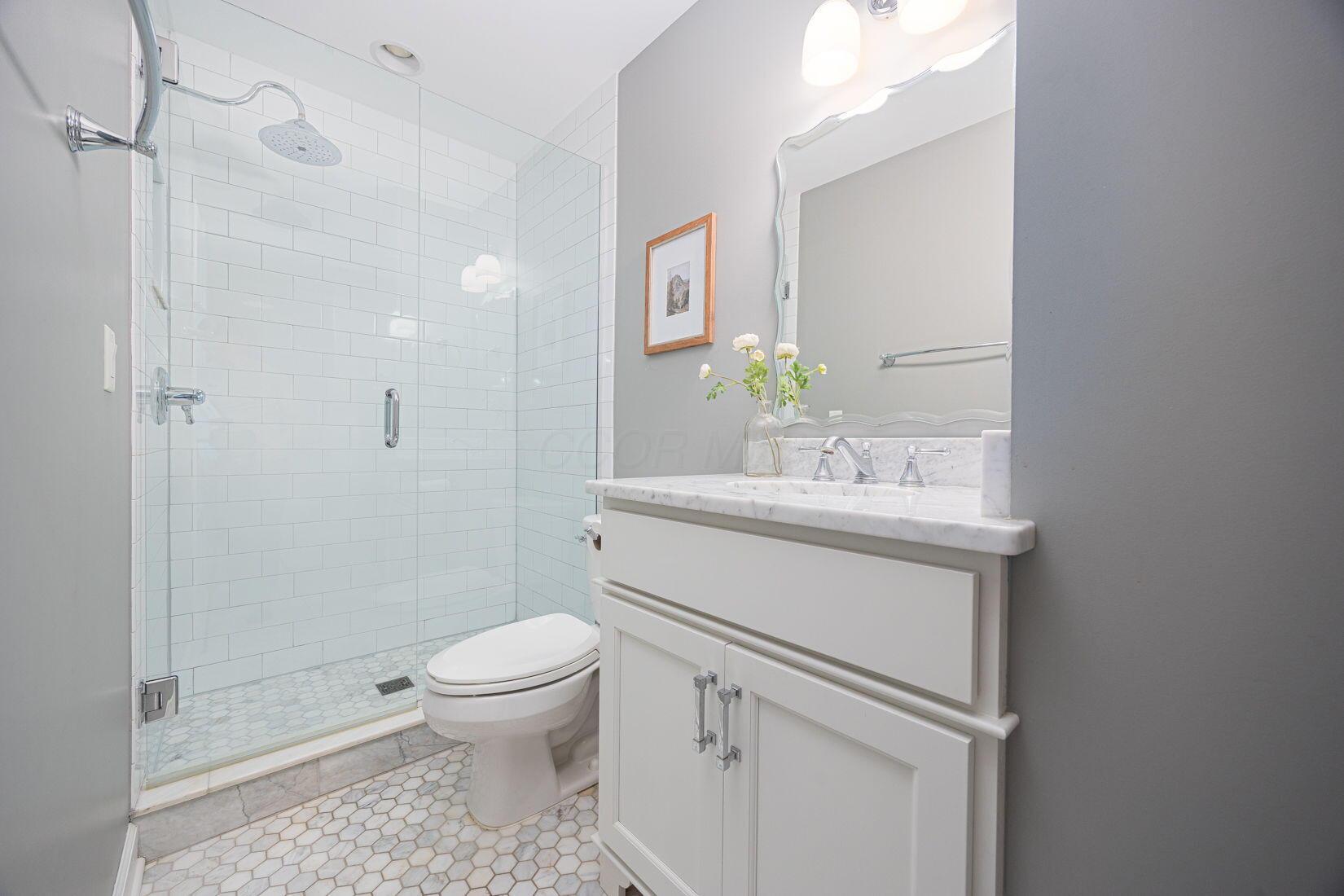 2020 Andover Road Columbus, OH 43212 - Photo 29 of 56 15-web-or-mls-Sally Wolfe - 2020 Andover