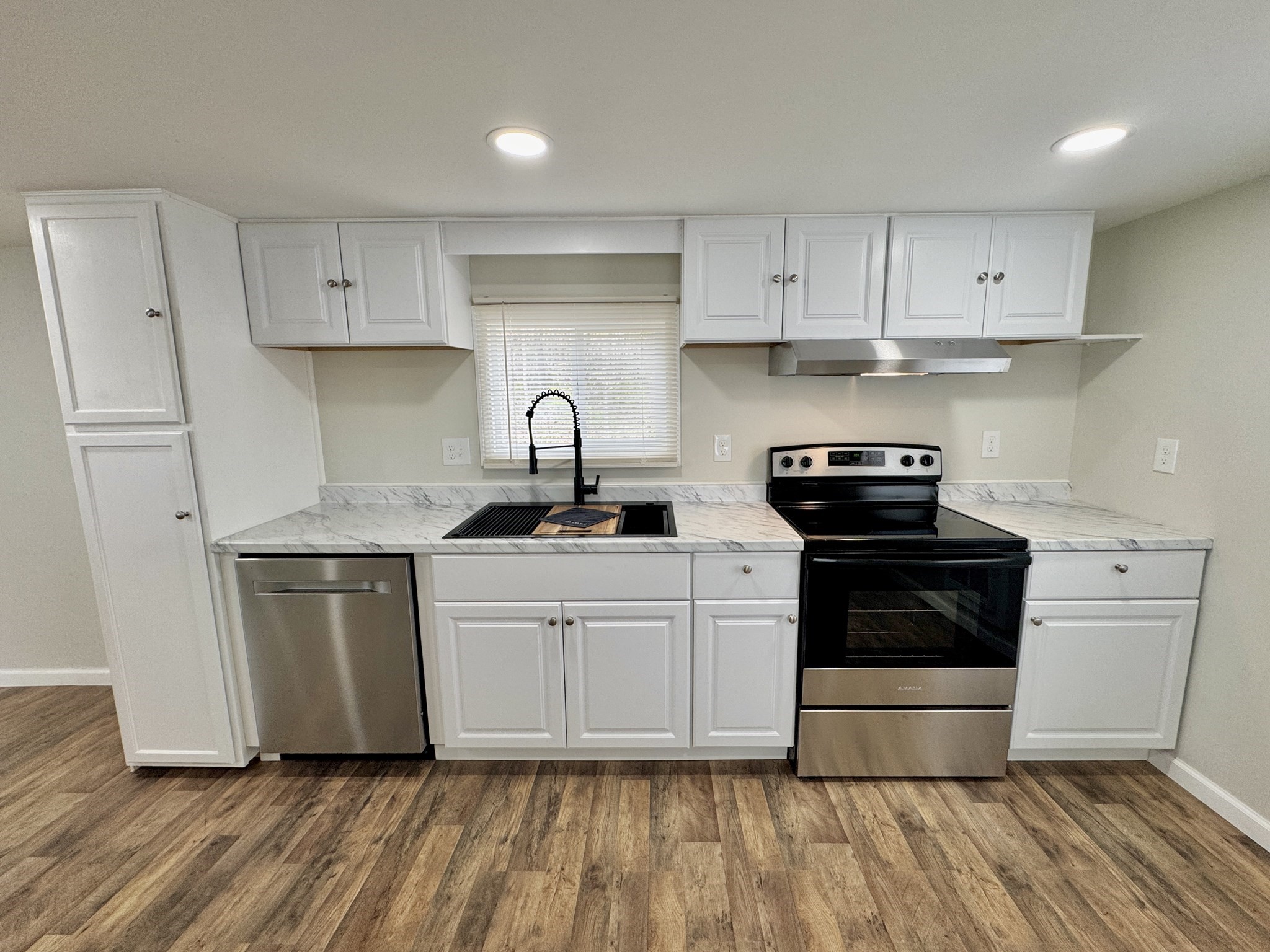 868 Southampton Road, Unit 76 Westfield, MA 01085 - Photo 7 of 19 Gallery Image 7