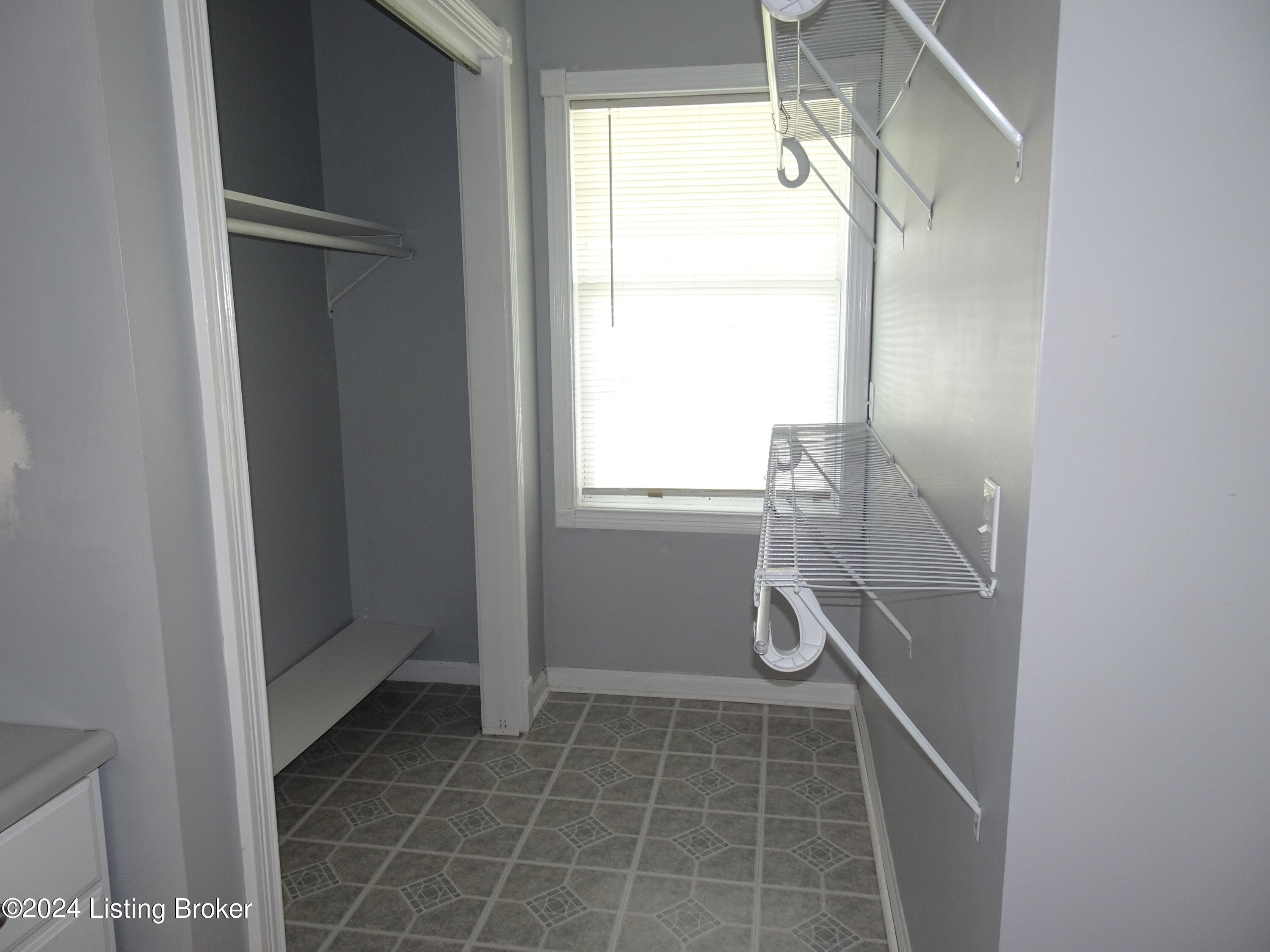 70 School Loop Road Buffalo, KY 42716 - Photo 14 of 27 DSC06441