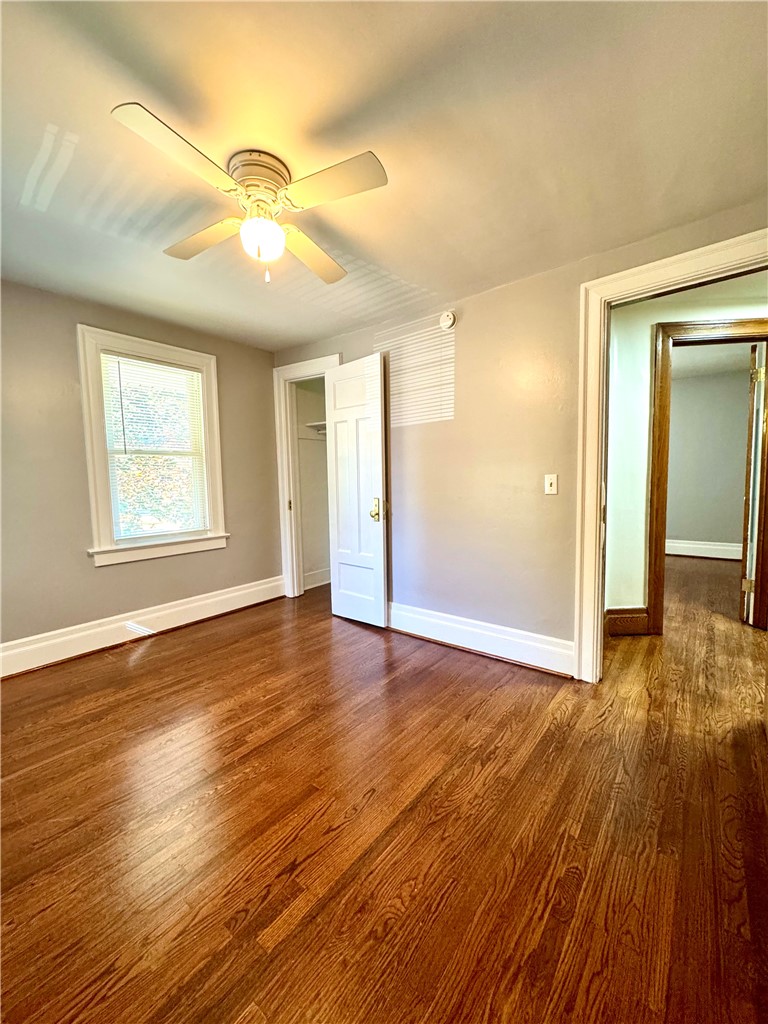 451 Lake View Park Rochester, NY 14613 - Photo 20 of 37