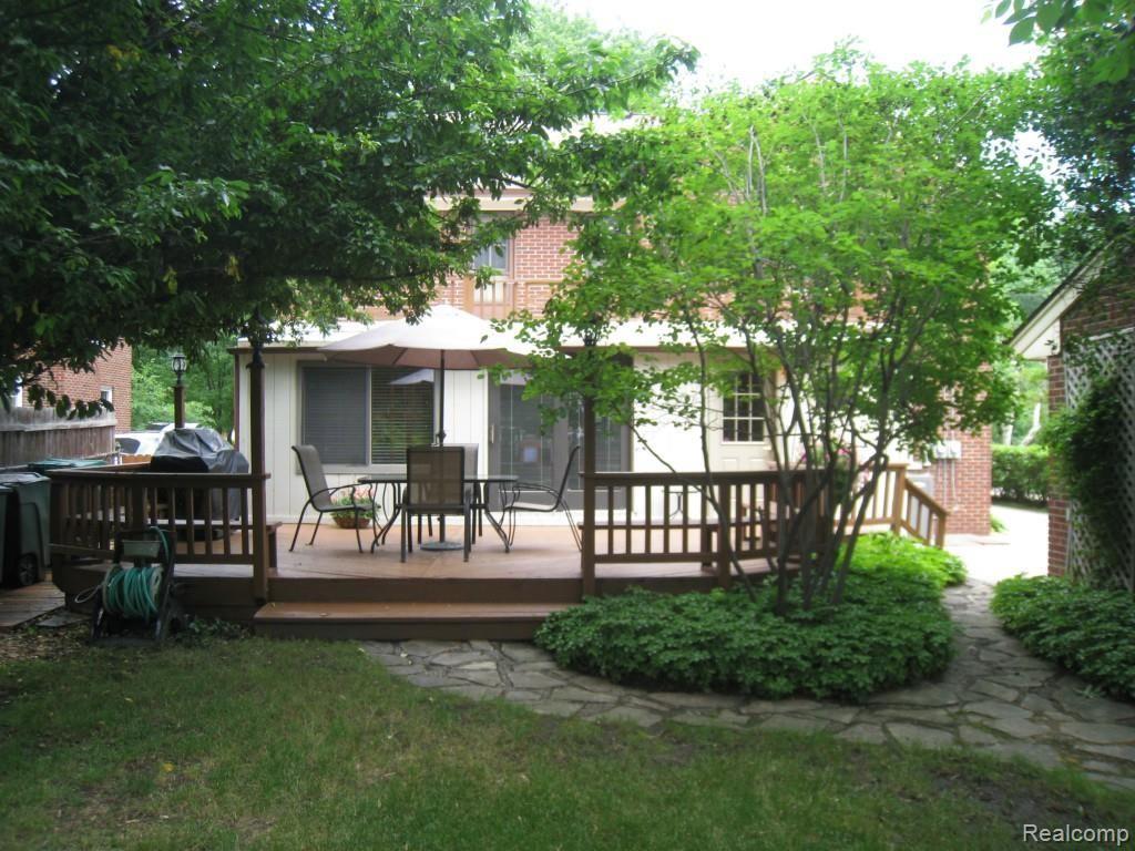 1013 Whittier Road Grosse Pointe, MI 48230 - Photo 21 of 22 Rear View
