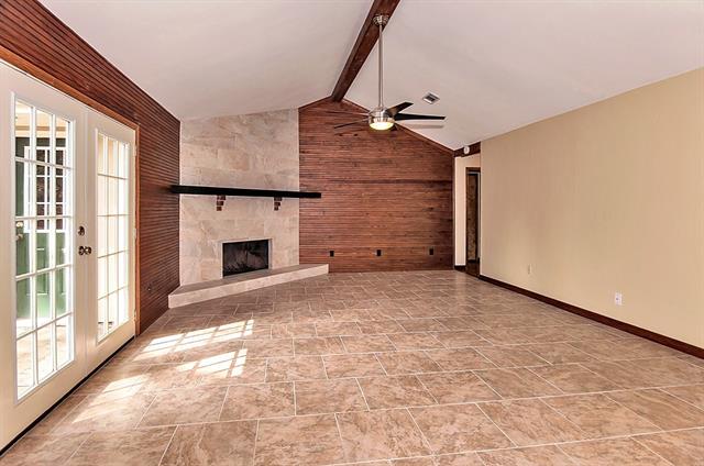 555 Cross Gates Boulevard Slidell, LA 70461 - Photo 2 of 10