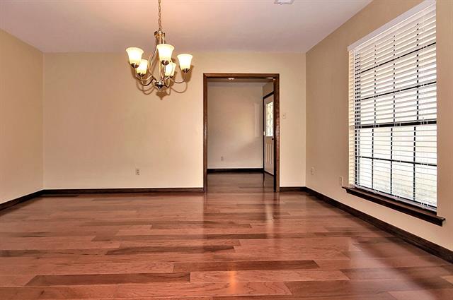 555 Cross Gates Boulevard Slidell, LA 70461 - Photo 3 of 10