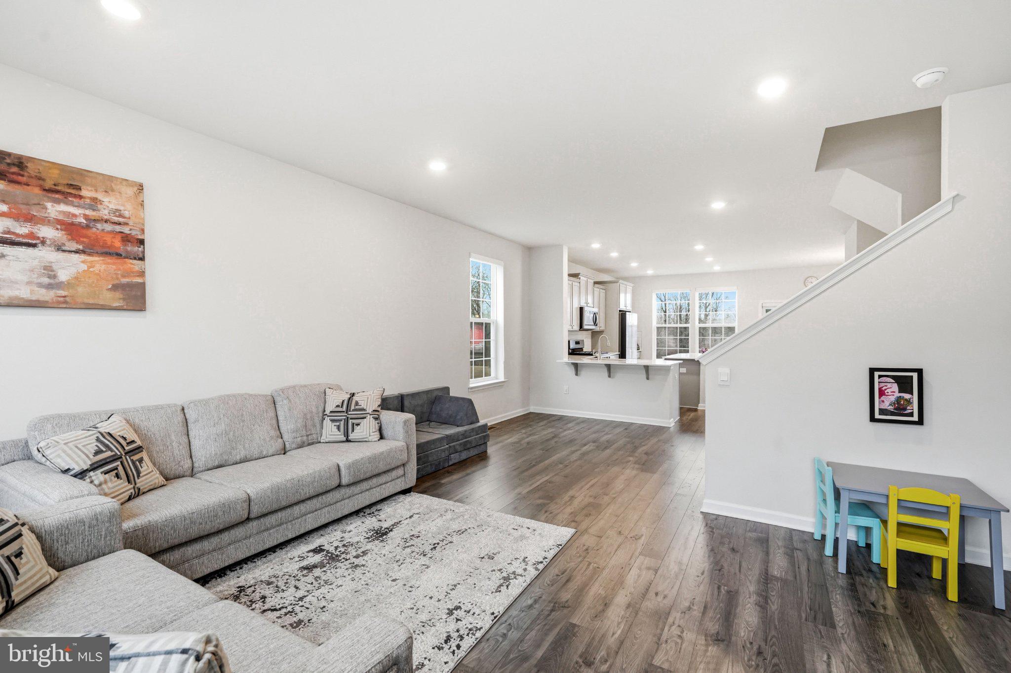 20 Sisters Farmstead Road Mount Laurel, NJ 08054 - Photo 13 of 39 Bright and airy modern living space.