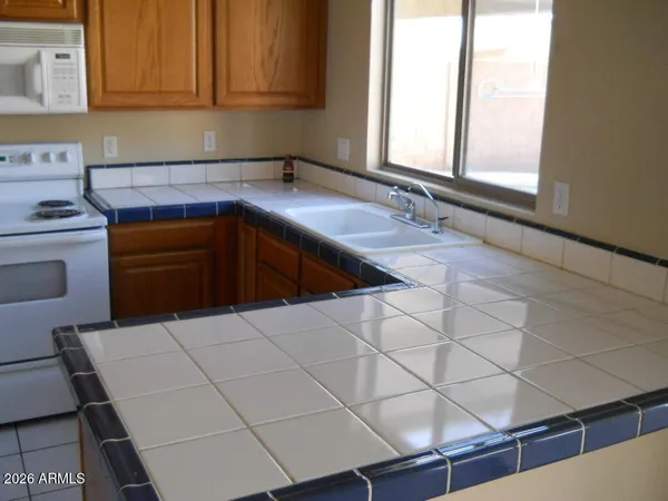 $1,900 | 11182 West Granada Road, Avondale, AZ 85392