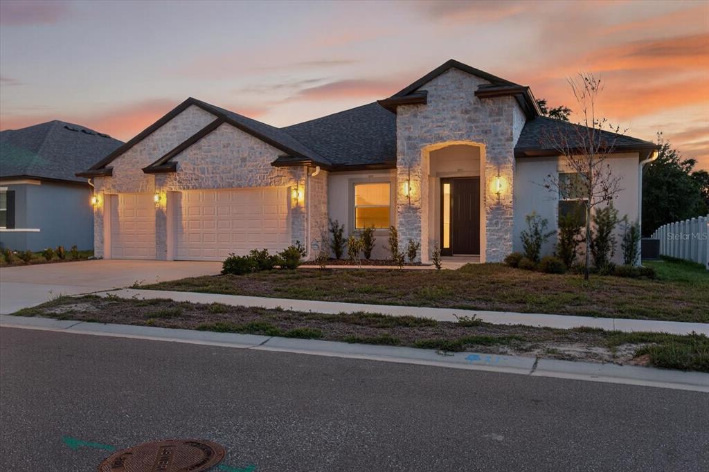 1237 Kelsa Anne Dr Spring Hill Spring Hill, FL 34609 - Photo 69 of 94