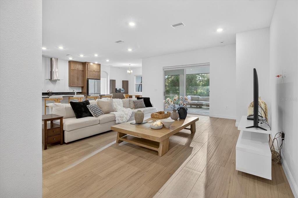 1237 Kelsa Anne Dr Spring Hill Spring Hill, FL 34609 - Photo 10 of 94