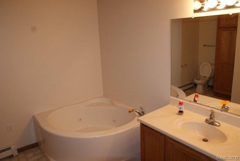 5400 Capac Road Capac, MI 48014 - Photo 13 of 22 DSC04316
