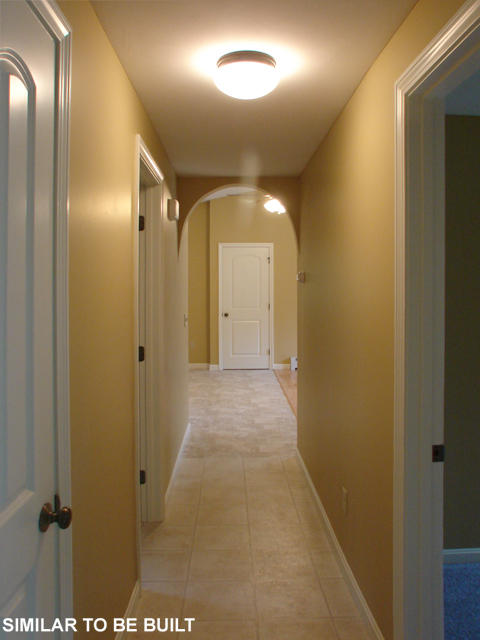 66 Sullivan Street Berwick, ME 03901 - Photo 4 of 12 Berkshire Hallway