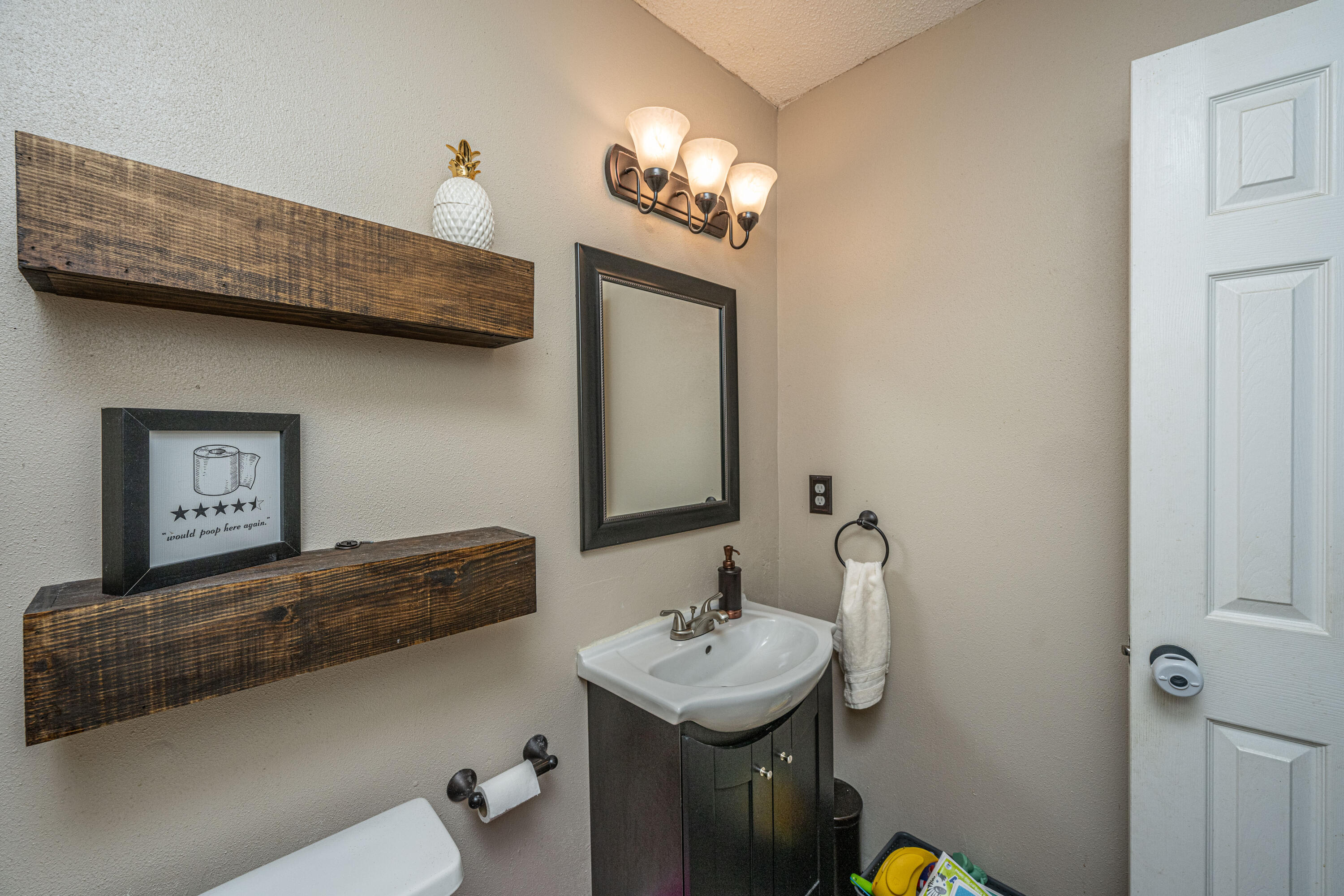 111 Two Hitch Road Goose Creek, SC 29445 - Photo 16 of 31 111TwoHitchRd028