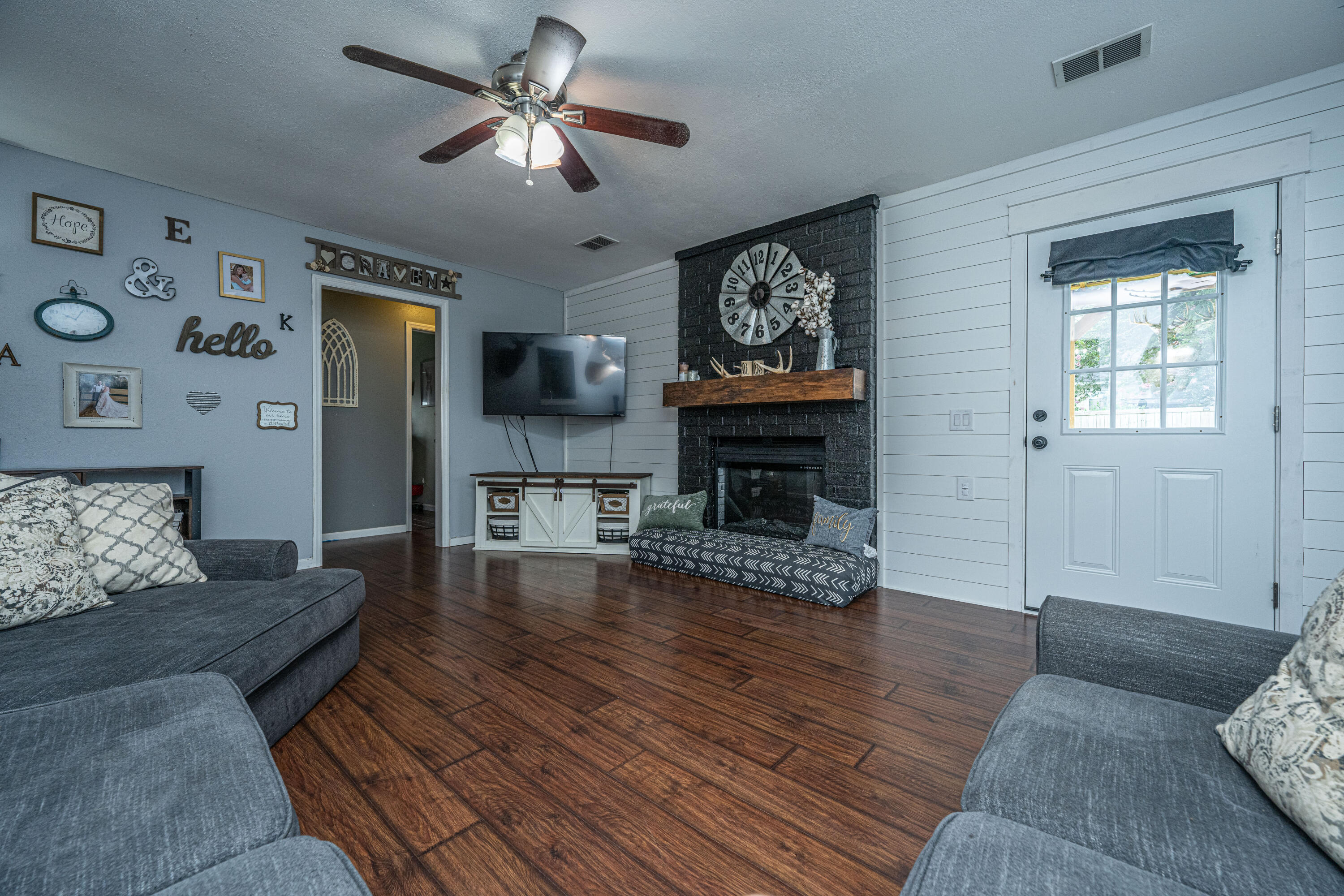 111 Two Hitch Road Goose Creek, SC 29445 - Photo 5 of 31 111TwoHitchRd012