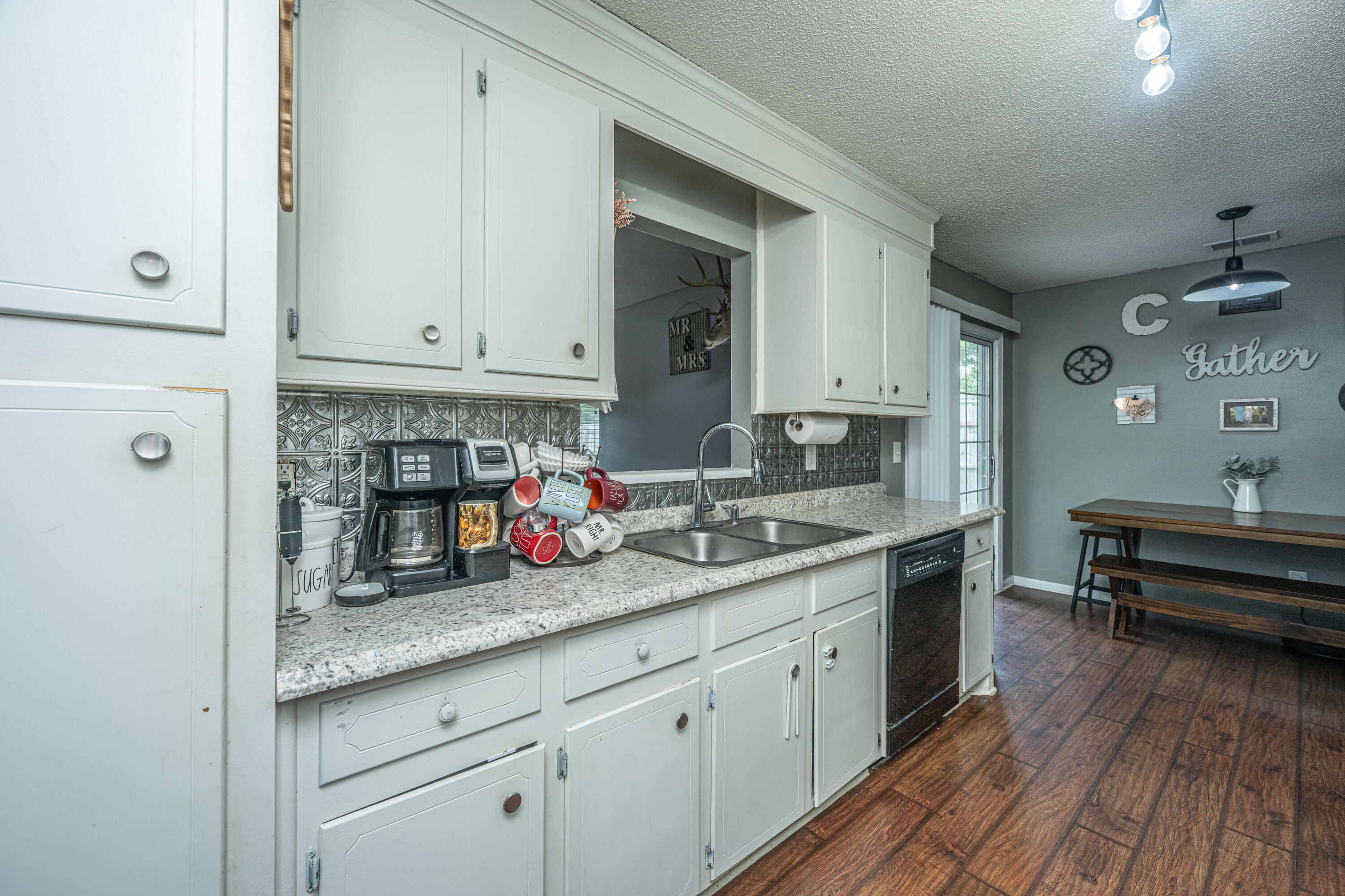 111 Two Hitch Road Goose Creek, SC 29445 - Photo 6 of 31 111TwoHitchRd013