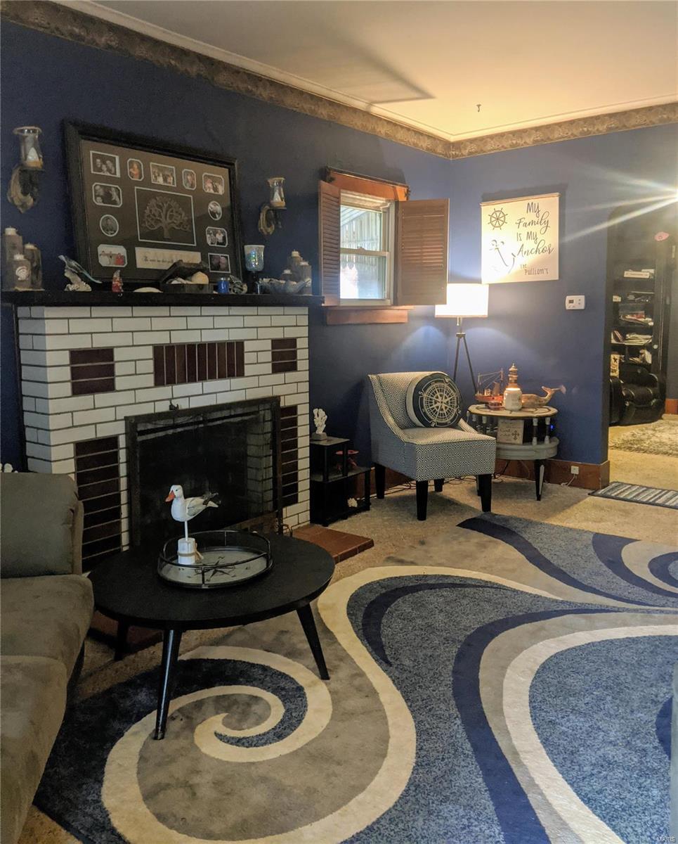 307 Mitchell Street Benton, IL 62812 - Photo 7 of 15 Gallery Image 7
