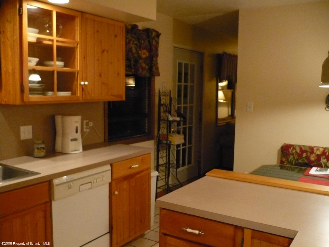 1428 Rundle Street Scranton, PA 18504 - Photo 3 of 15 Gallery Image 3