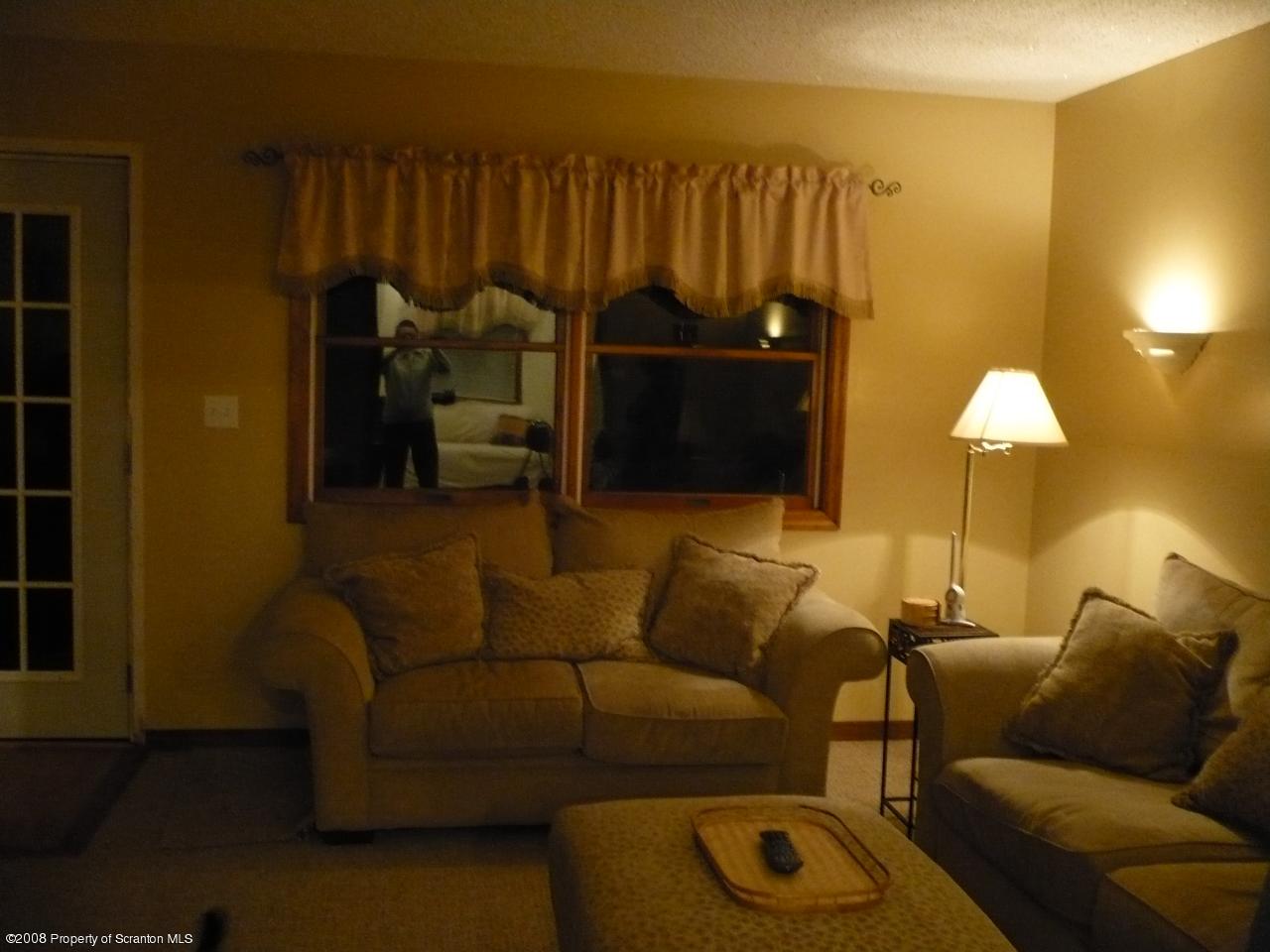 1428 Rundle Street Scranton, PA 18504 - Photo 5 of 15 Gallery Image 5
