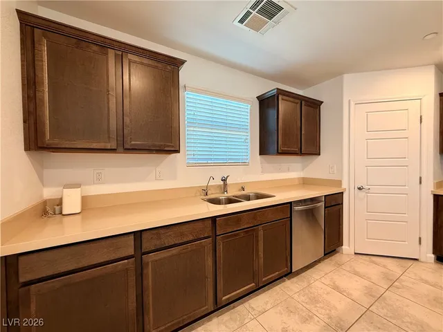 $1,895 | 735 Pickled Pepper Place, Henderson, NV 89011