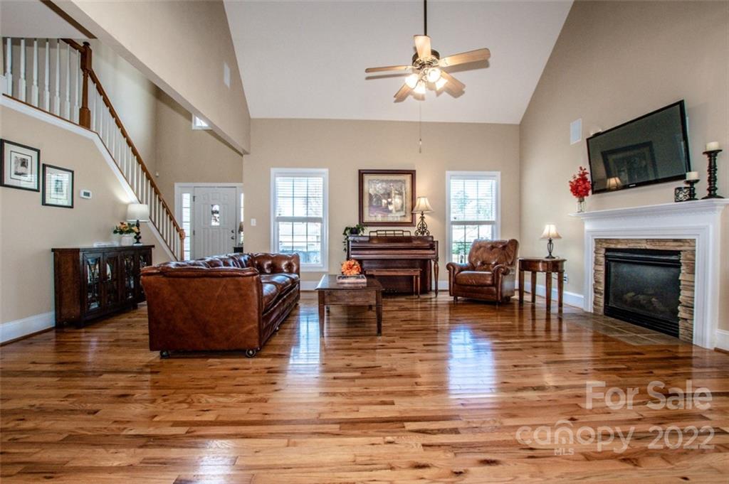 146 Princess Loop Troutman, NC 28166 - Photo 10 of 41 Gallery Image 10