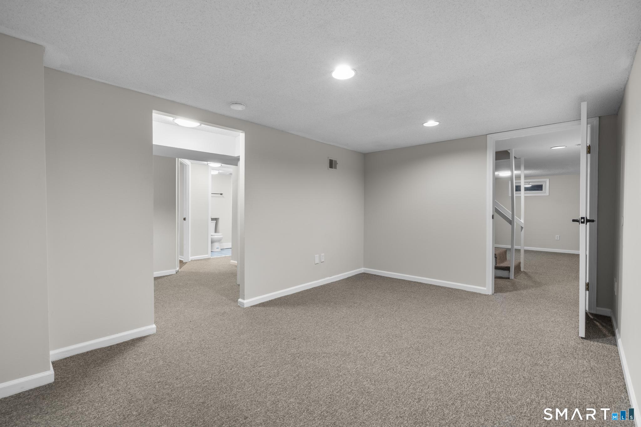 3 Highview Lane New Haven, CT 06513 - Photo 24 of 30