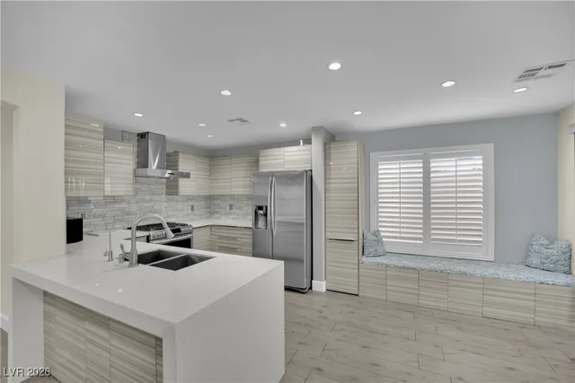 $2,500 | 9645 Grapeland Avenue, Las Vegas, NV 89148