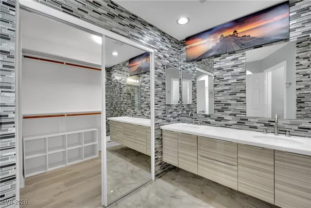 $2,500 | 9645 Grapeland Avenue, Las Vegas, NV 89148