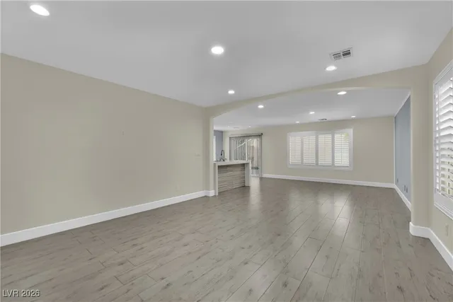 $2,500 | 9645 Grapeland Avenue, Las Vegas, NV 89148