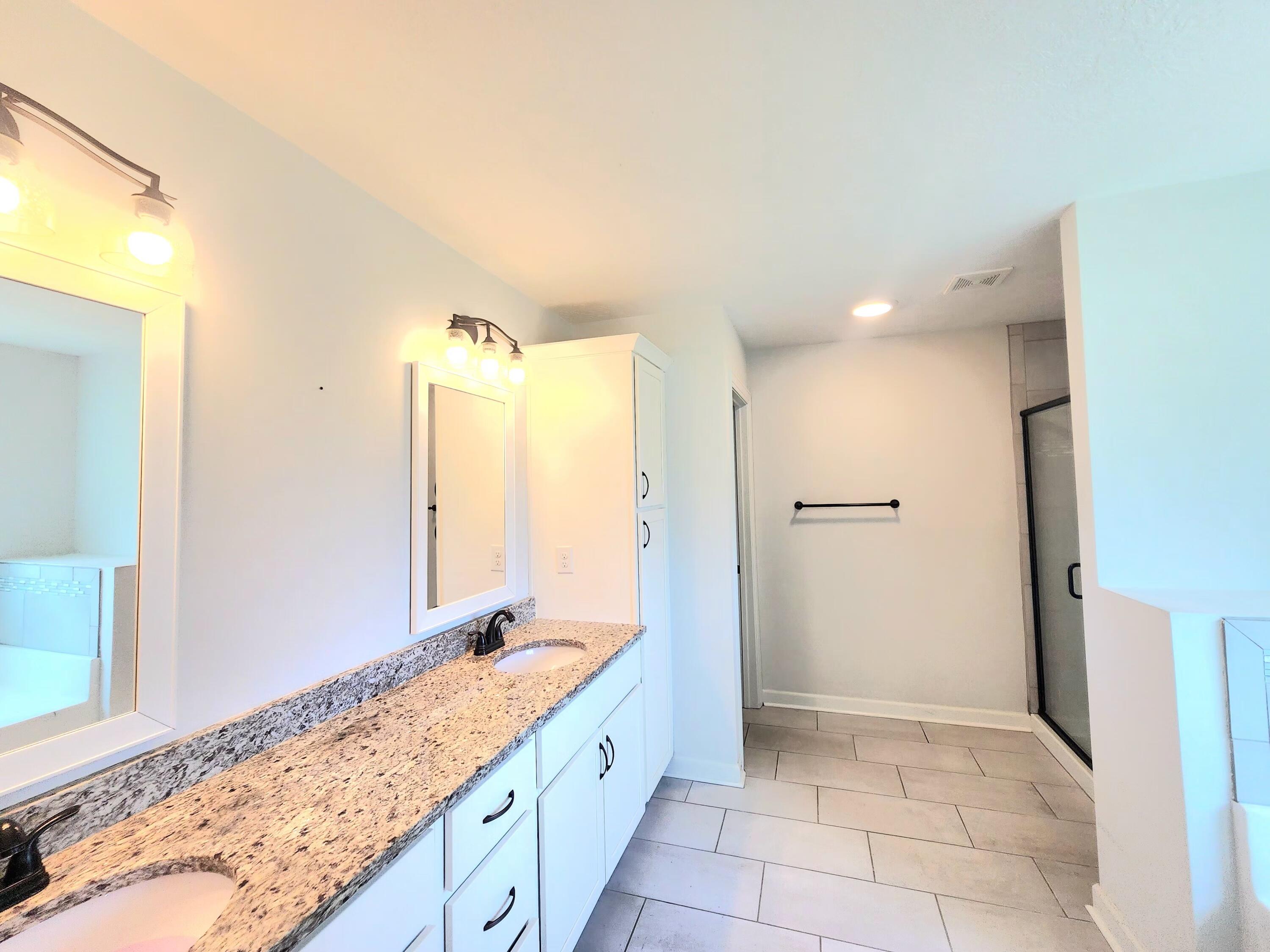 734 Bancroft Drive Grovetown, GA 30813 - Photo 17 of 30 PrimaryBath