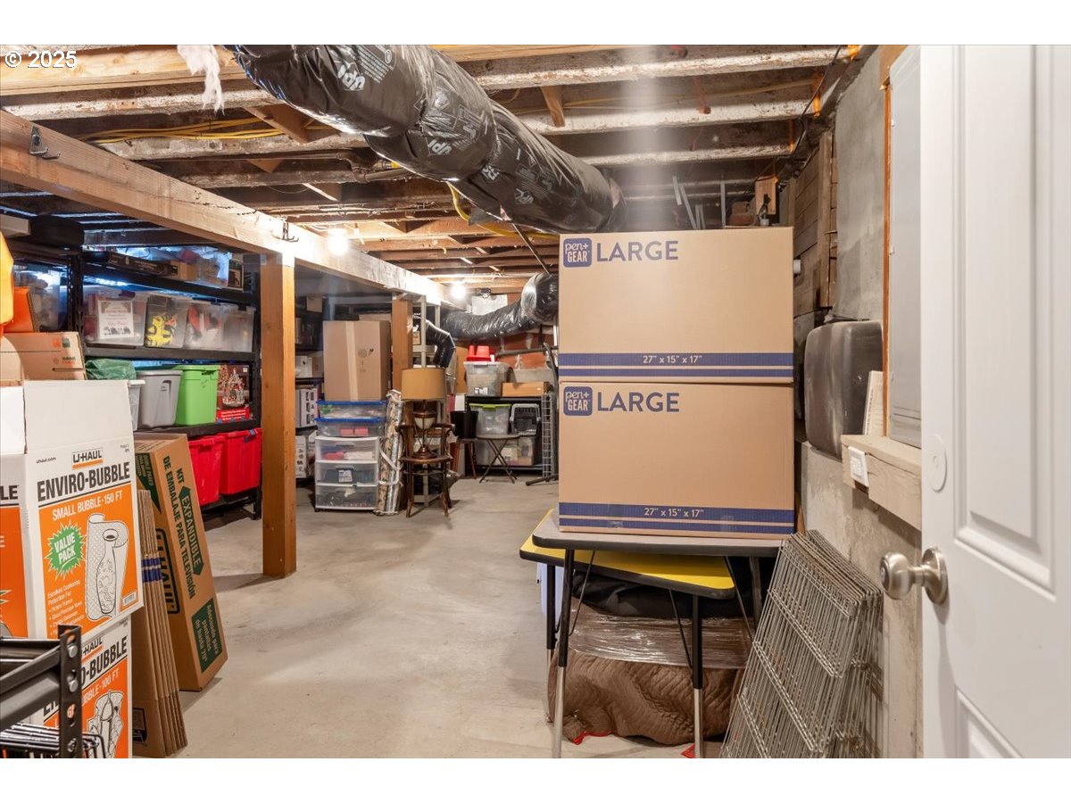 1938 16th Avenue Forest Grove, OR 97116 - Photo 37 of 48 Basement