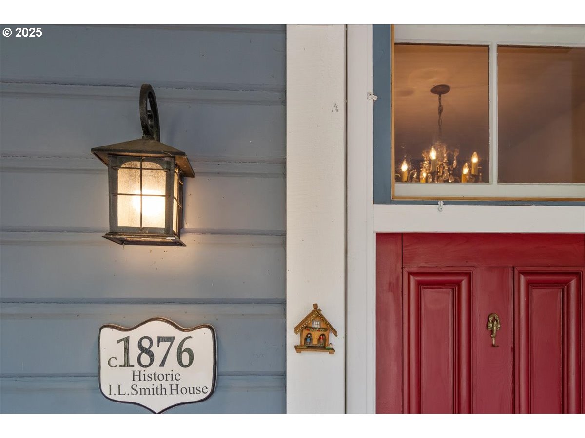 1938 16th Avenue Forest Grove, OR 97116 - Photo 4 of 48