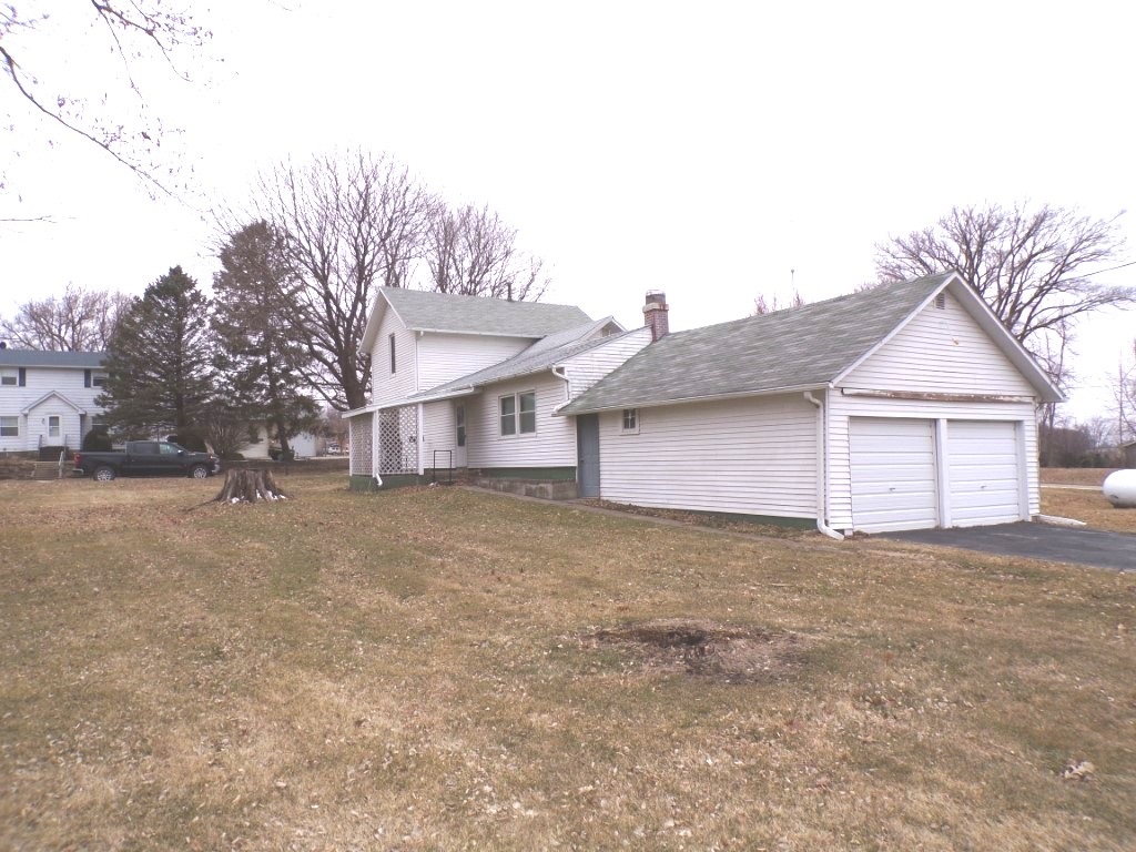 439 Maple Street Bennett, IA 52721 - Photo 8 of 29 Gallery Image 8