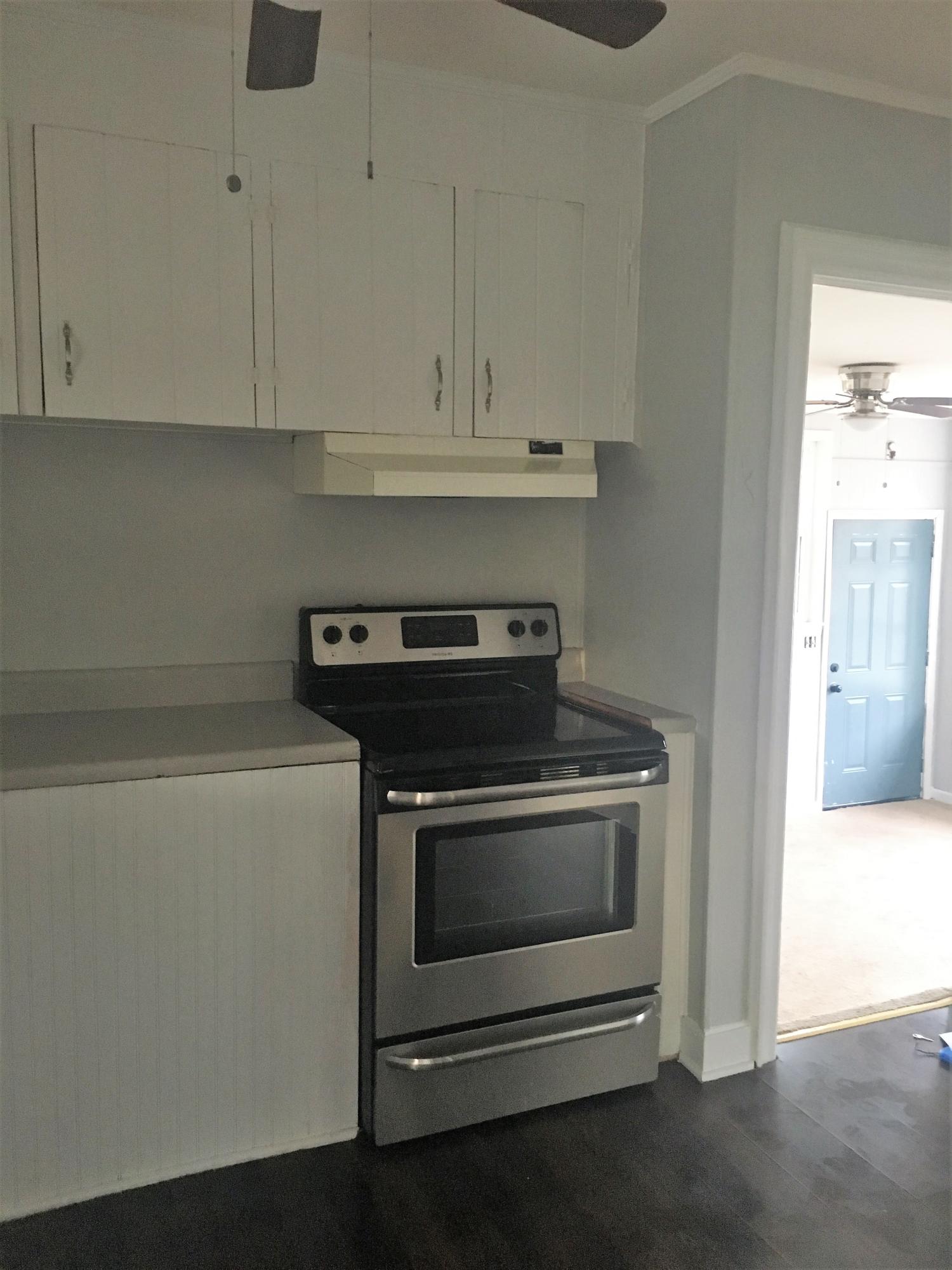 610 Lightsey St Extension Hampton, SC 29924 - Photo 20 of 32 Kitchen