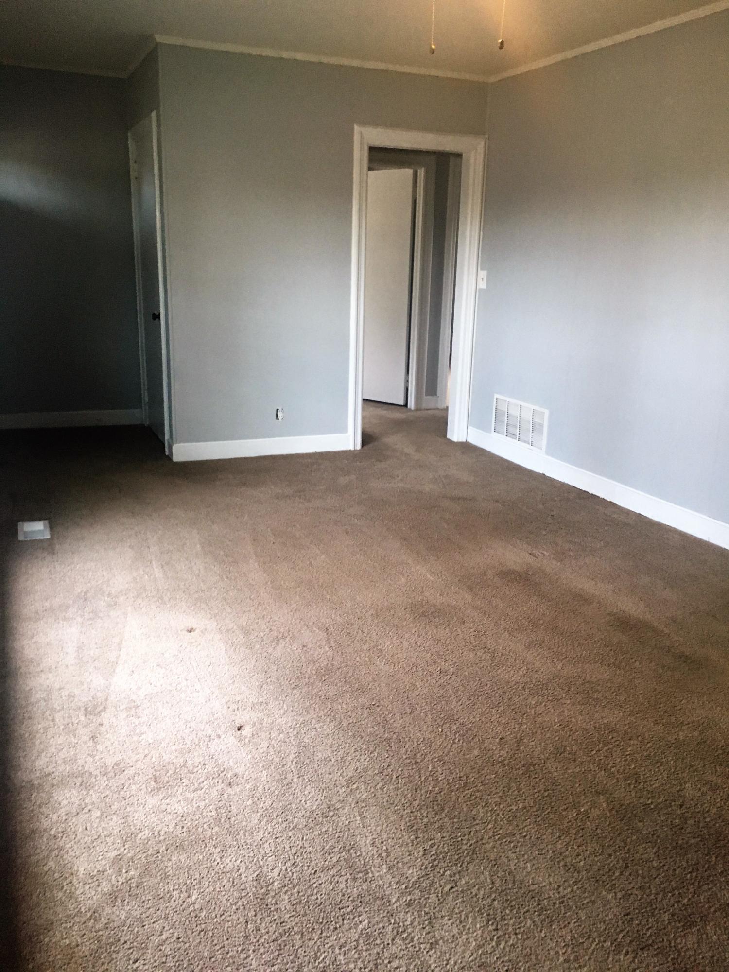 610 Lightsey St Extension Hampton, SC 29924 - Photo 26 of 32 Formal Living Room