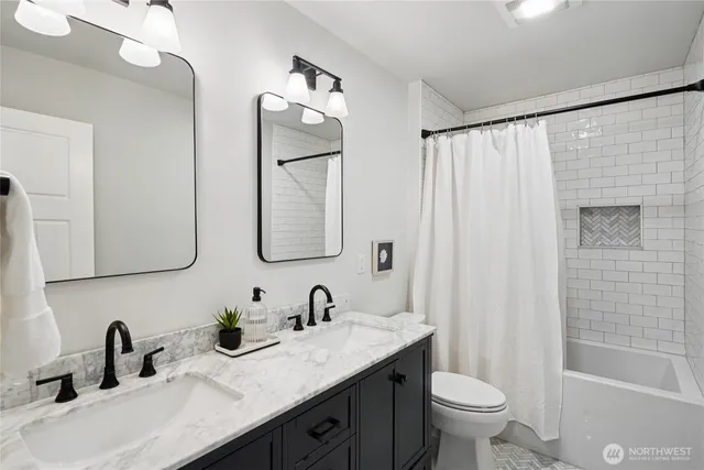 $949,500 | 6523 128th Place Southwest, Edmonds, WA 98026