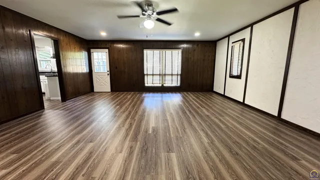 $285,000 | 603 Martindale Street, Burlington, KS 66839