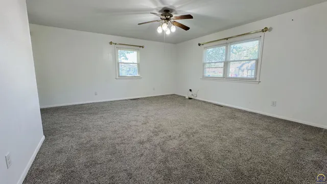 $285,000 | 603 Martindale Street, Burlington, KS 66839