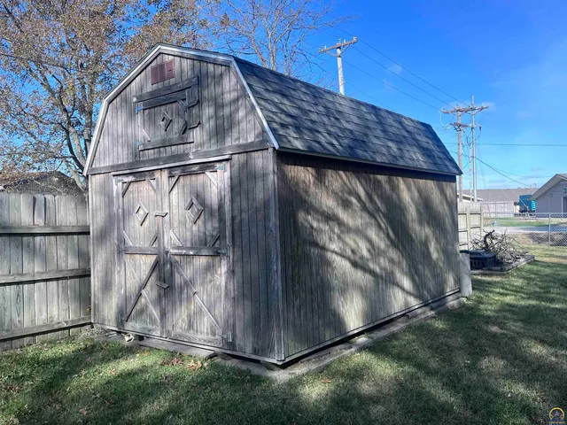 $285,000 | 603 Martindale Street, Burlington, KS 66839