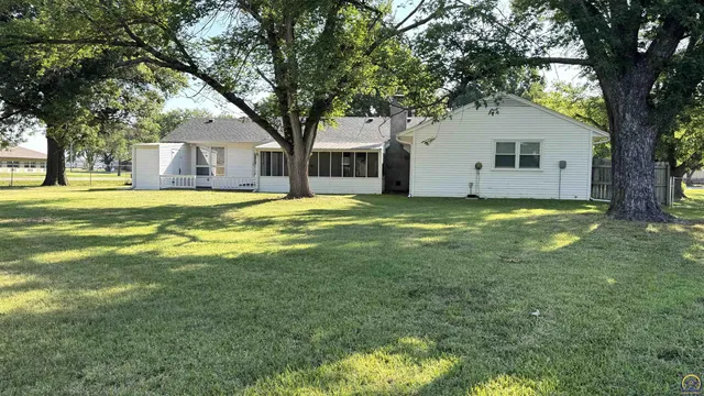 $285,000 | 603 Martindale Street, Burlington, KS 66839