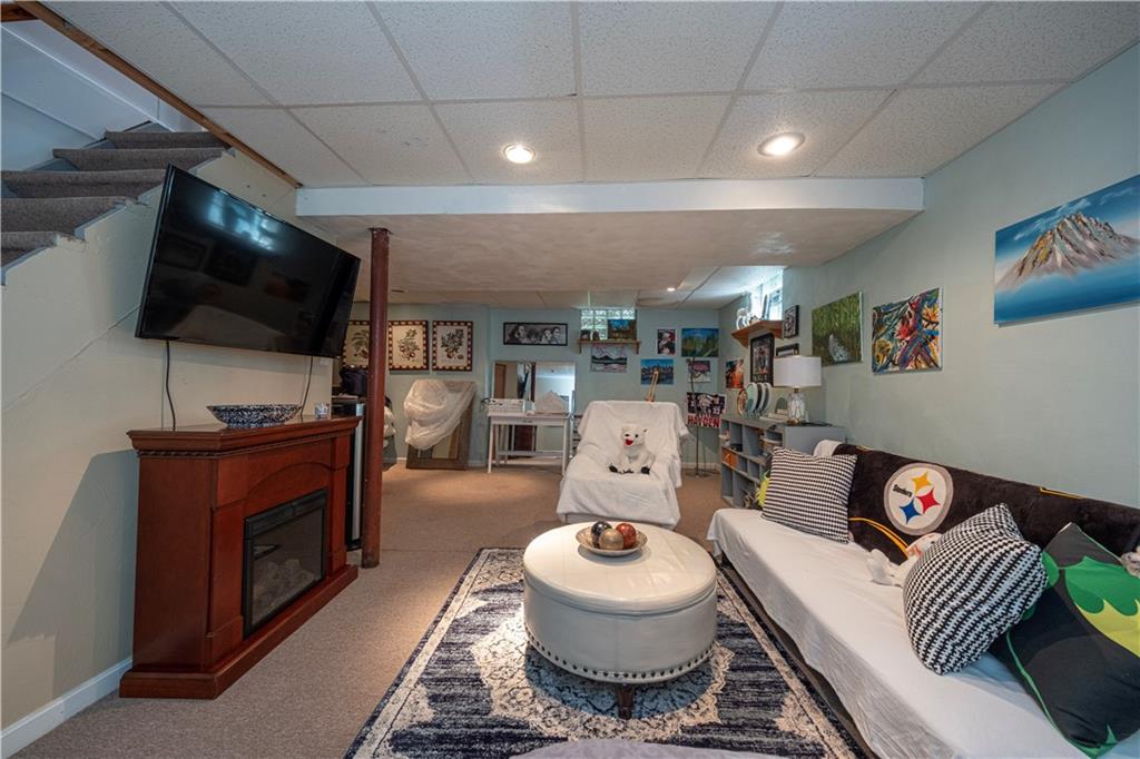 67 Ridge Road Pittsburgh, PA 15221 - Photo 13 of 29 Gallery Image 13