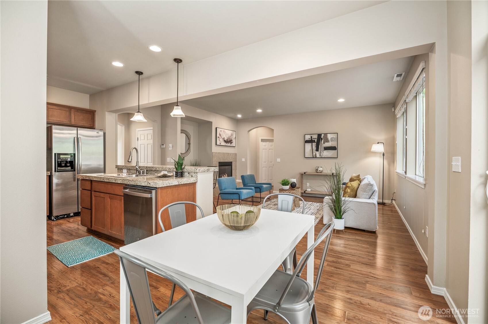 22819 41st Avenue Southeast Bothell, WA 98021 - Photo 10 of 36