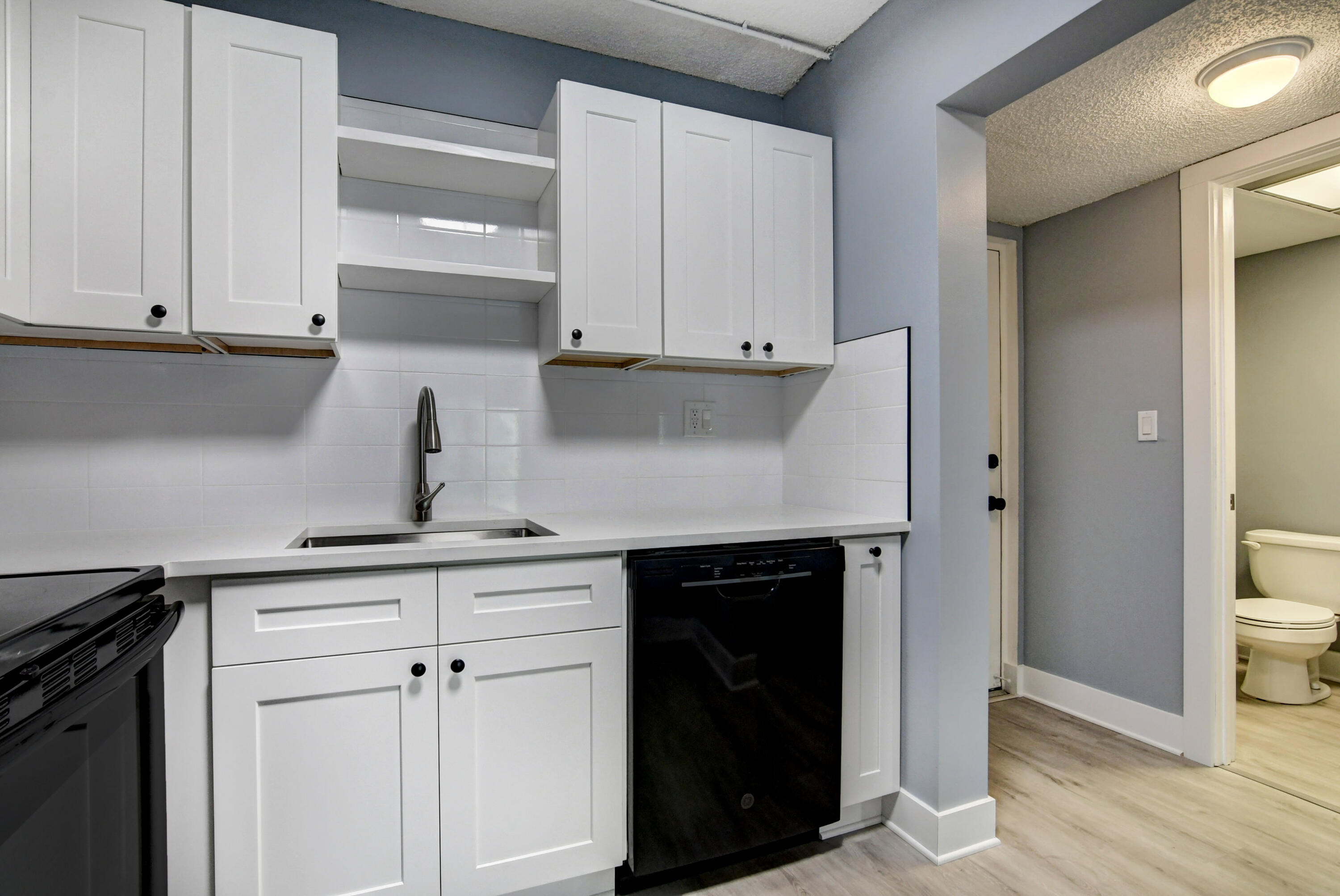 9440 Southwest 8th Street, Unit 417 Boca Raton, FL 33428 - Photo 6 of 19 40_dsc_3078_79_80_81_82